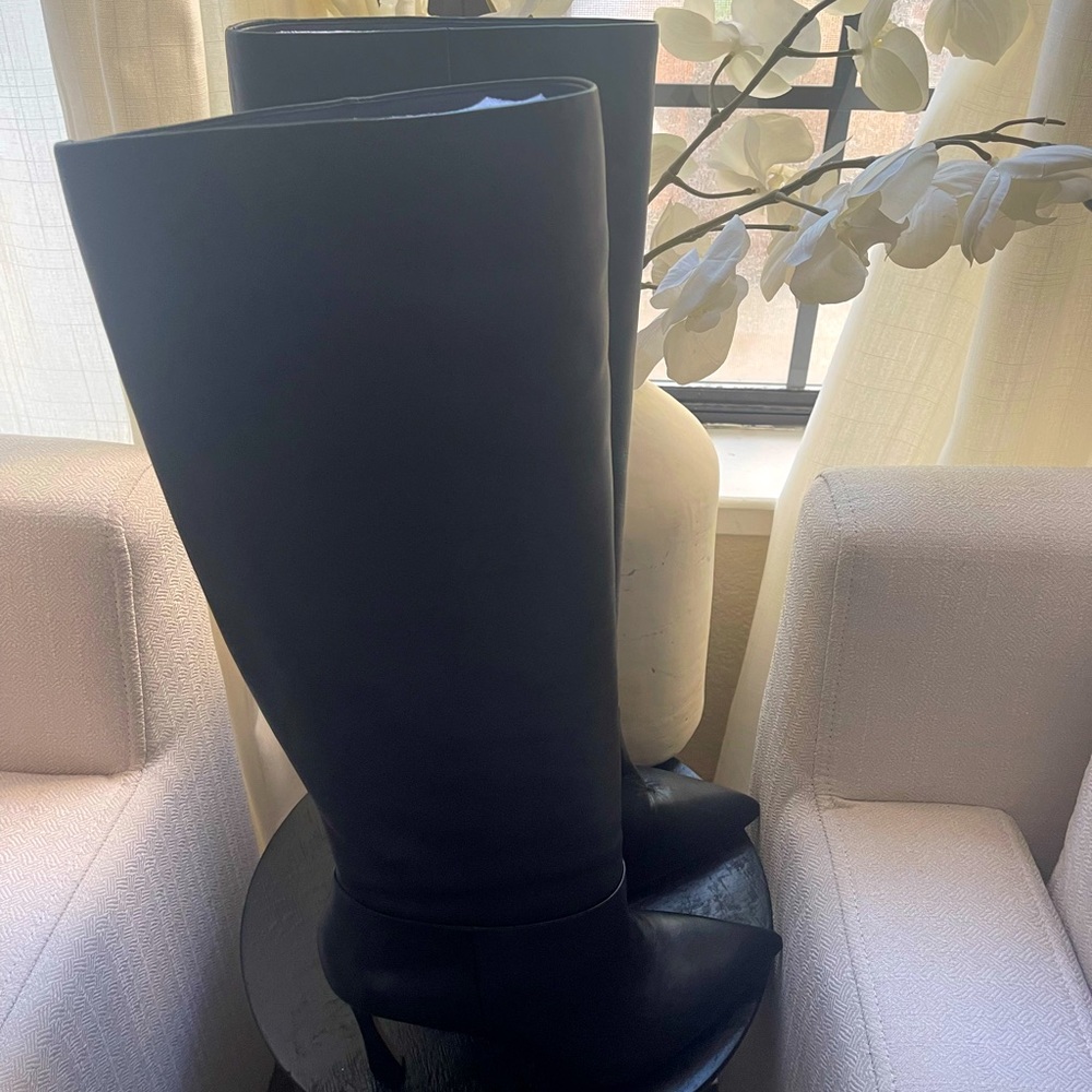 Louise et Cie (New)